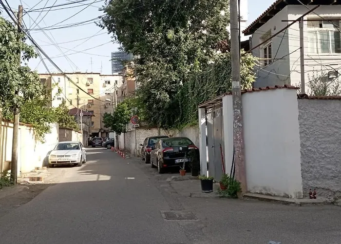 Apartamenti Leti